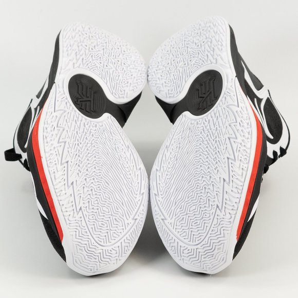 Nike Kyrie Low 5 \'Bred\' DJ6012-001 Basketball Sneakers Kyrie Irving size 14